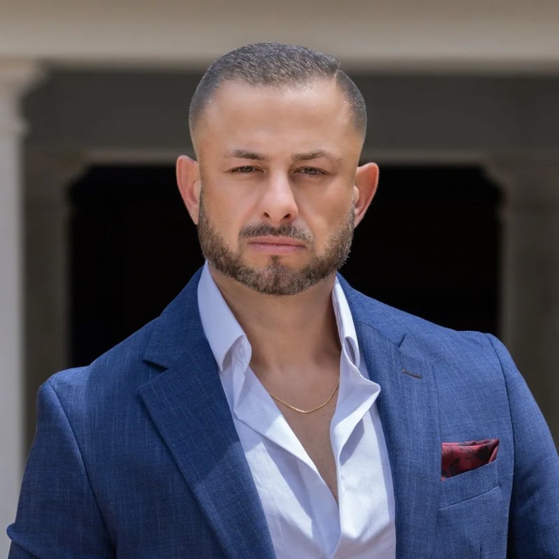 Dr. Murat Kizildag